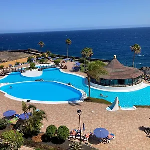 https://apartamentos-rocas-del-mar.adeje-hotels.com