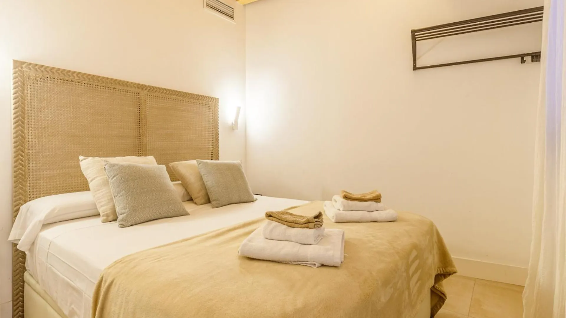 Caterina Victoria Apartment Malaga